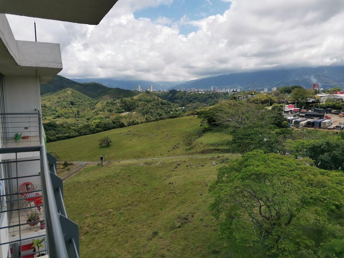 Hermoso Y Amplio Apartamento Cerca Del Parque Deportivo Ibagué Екстериор снимка